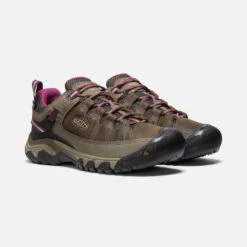 Keen Women's Targhee III Waterproof Hiking Shoe - Weiss/Boysenberry- Regular (B) -Sports Shoes 1018177 PLA PDP