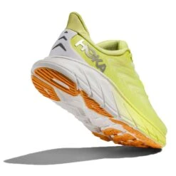Hoka Women's Arahi 6 Running Shoe - Citrus Glow/White - Regular (B) -Sports Shoes 1123195 CGWHT 4