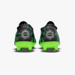 Nike Unisex Phantom GT2 Pro SW FG Soccer Shoe - Black/MTLC Platinum Green-Regular (D) -Sports Shoes 3550157a 732e 4e23 8954 469043320a8b