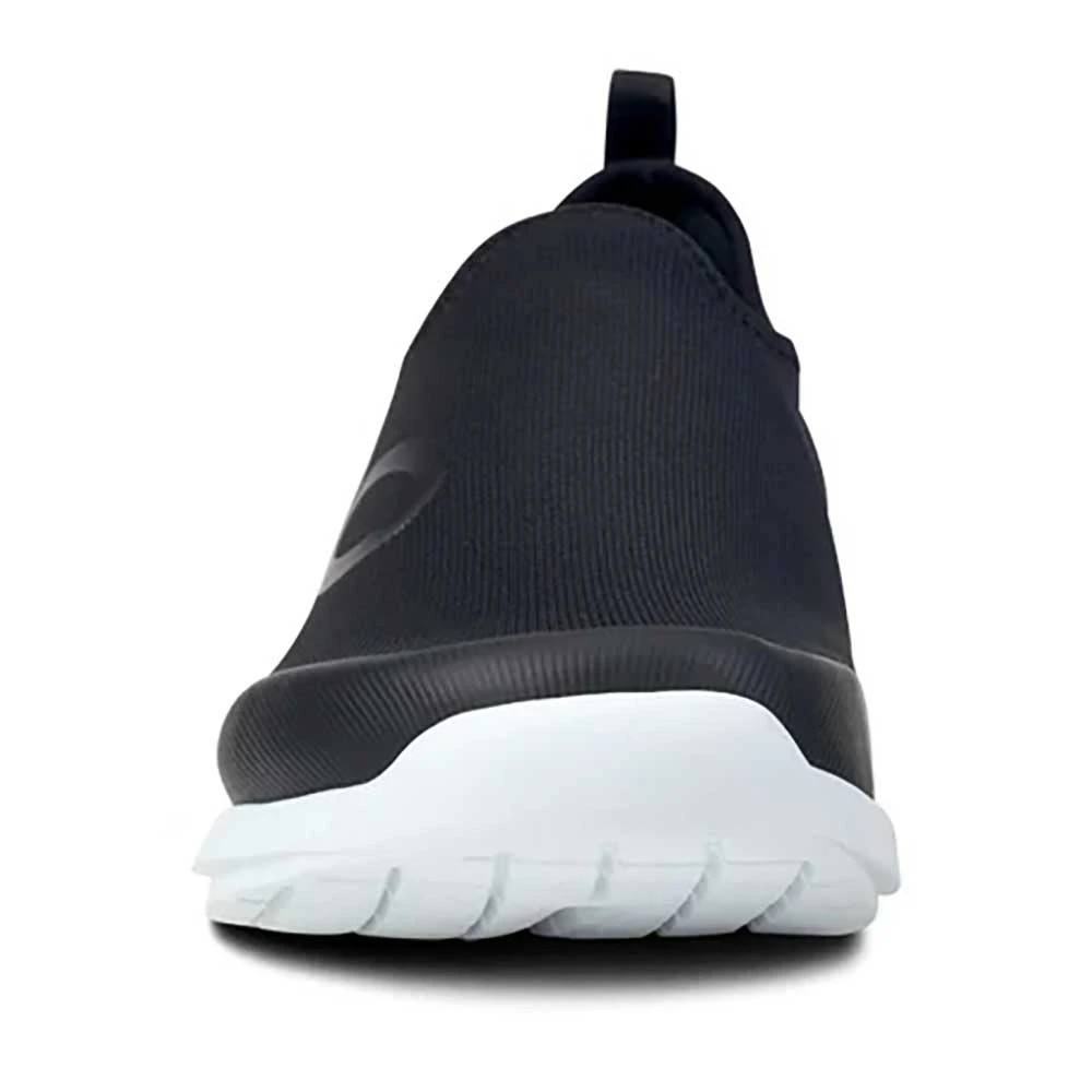 OOfos Women's OOmg Sport Shoe - White/Black- Regular (B) 3 OOfos Women's OOmg Sport Shoe - White/Black- Regular (B) - Image 3