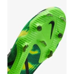 Nike Unisex Phantom GT2 Pro SW FG Soccer Shoe - Black/MTLC Platinum Green-Regular (D) -Sports Shoes 68efe4e9 0934 4f13 b2f2 23d33966423b