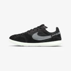 JR Nike Streetgato Soccer Shoe - Black/Summit White -Sports Shoes 9a525149 5af3 47c1 b689 2c4ac04b3841