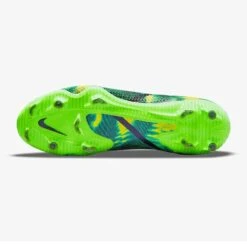 Nike Unisex Phantom GT2 Pro SW FG Soccer Shoe - Black/MTLC Platinum Green-Regular (D) -Sports Shoes ae2d8730 9ff7 4f80 9c81 202b316d1e25