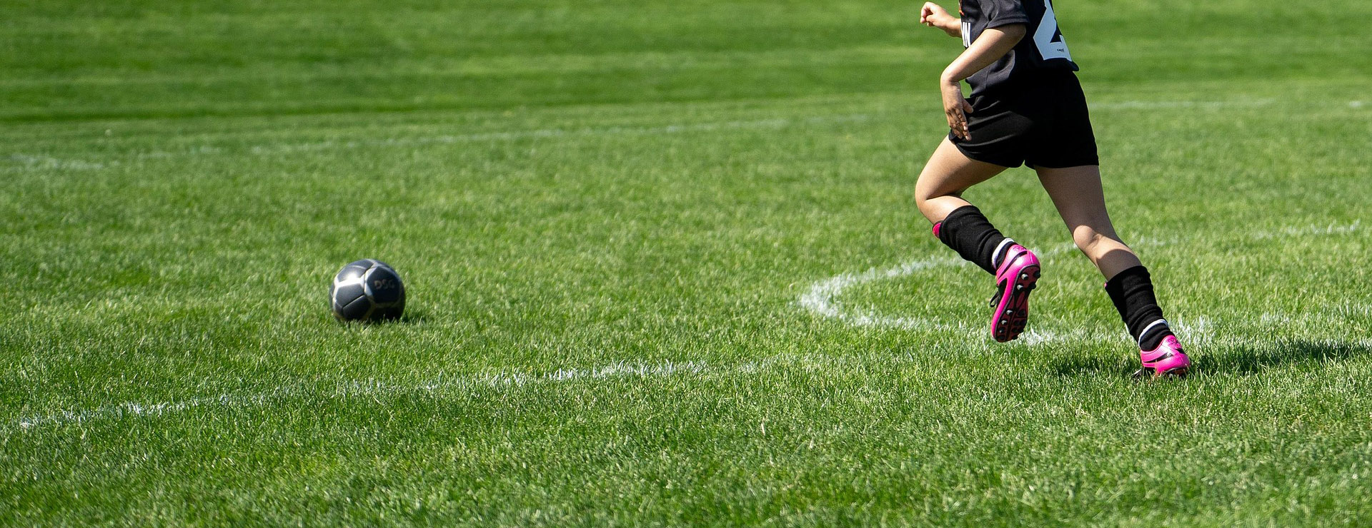 Front Page -Sports Shoes soccer 7392844 1920